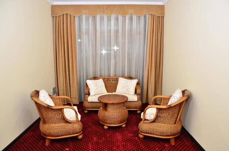 Diyora Hotel