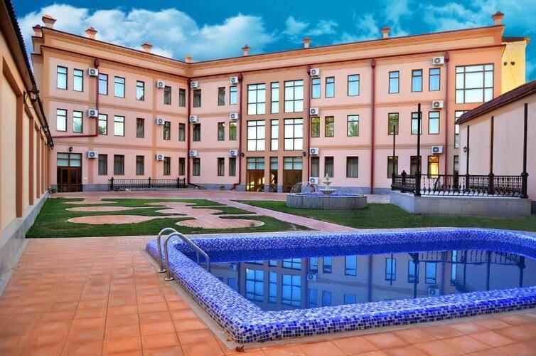 Diyora Hotel