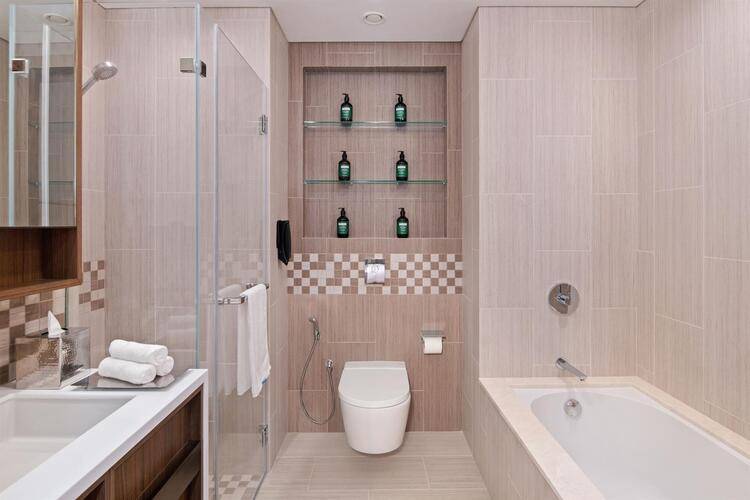 Staybridge Suites Dubai Al Maktoum Airport Hotel