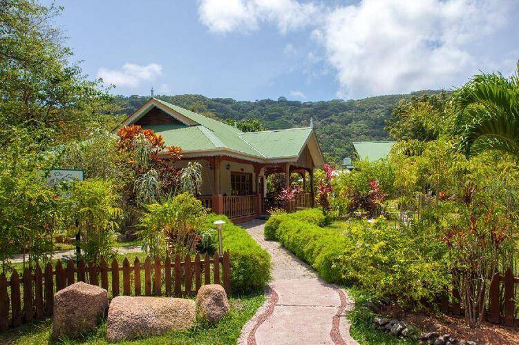 Casa De Leela & Cocolux Self Catering Apartments