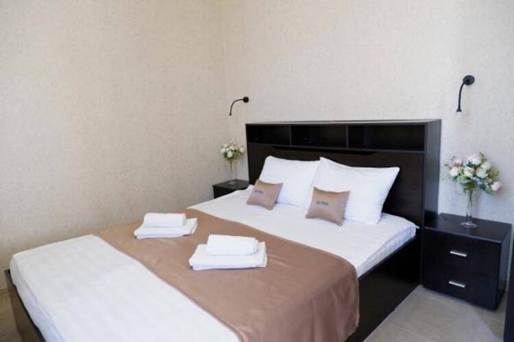 Travel Hotels Набережная (Трэвел Хотелс)