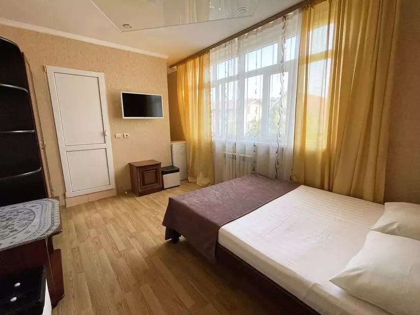 Отель Кристи