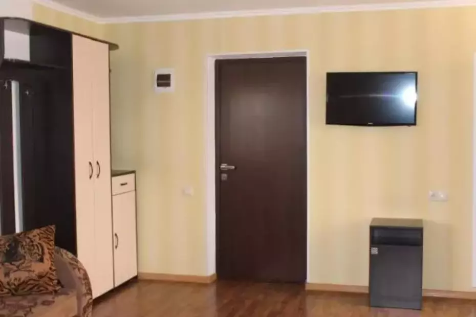 Отель Кристи