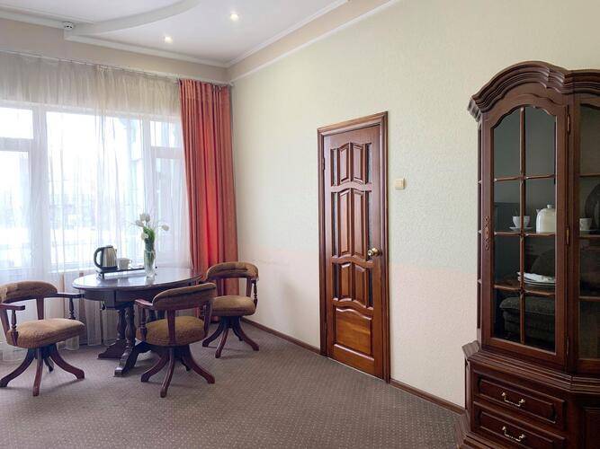 Bridge Hotel (Бридж Отель)