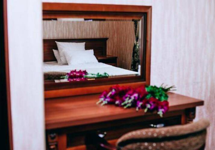 Bridge Hotel (Бридж Отель)