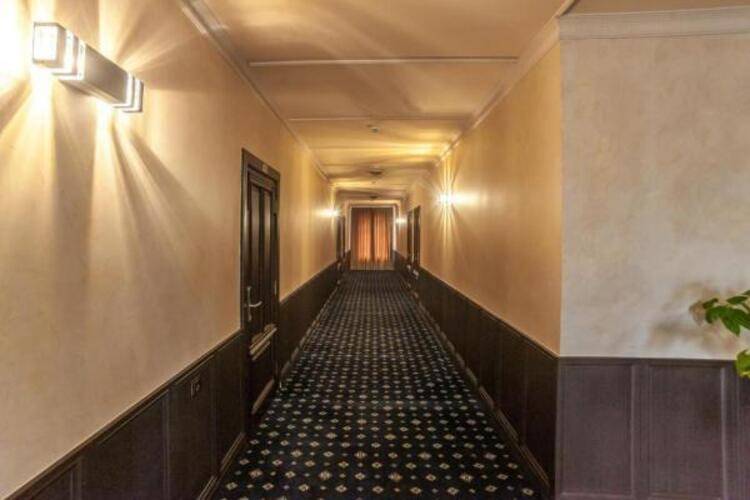 Bridge Hotel (Бридж Отель)