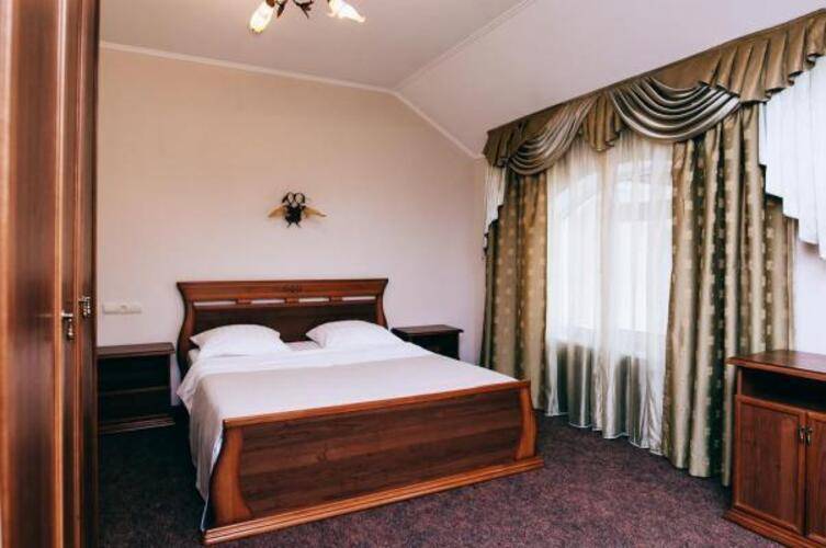 Bridge Hotel (Бридж Отель)