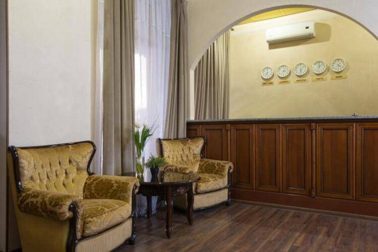 Bridge Hotel (Бридж Отель)