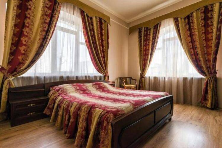 Bridge Hotel (Бридж Отель)