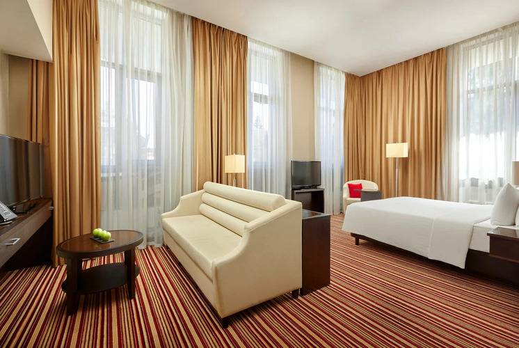 Cort Inn Nizhny Novgorod City Center (Бывш. Courtyard Nizhny Novgorod City Center)