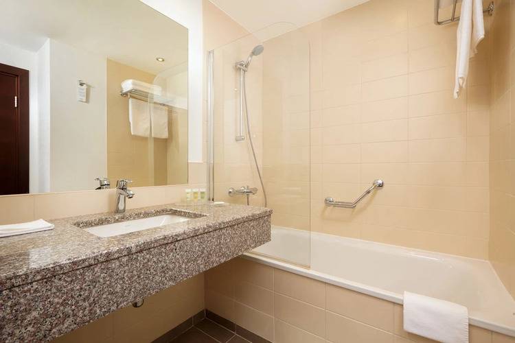 Cort Inn Nizhny Novgorod City Center (Бывш. Courtyard Nizhny Novgorod City Center)
