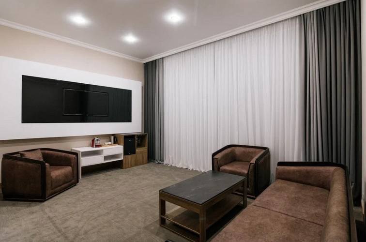 Central City Hotel