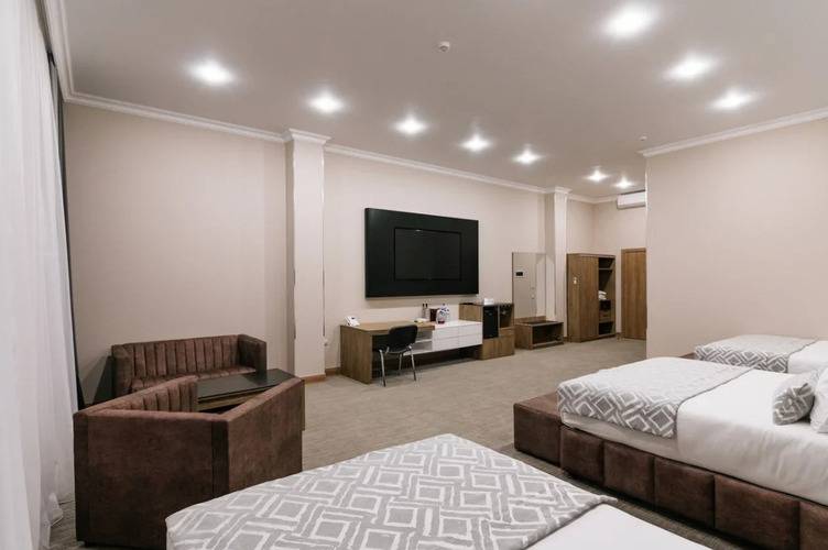 Central City Hotel