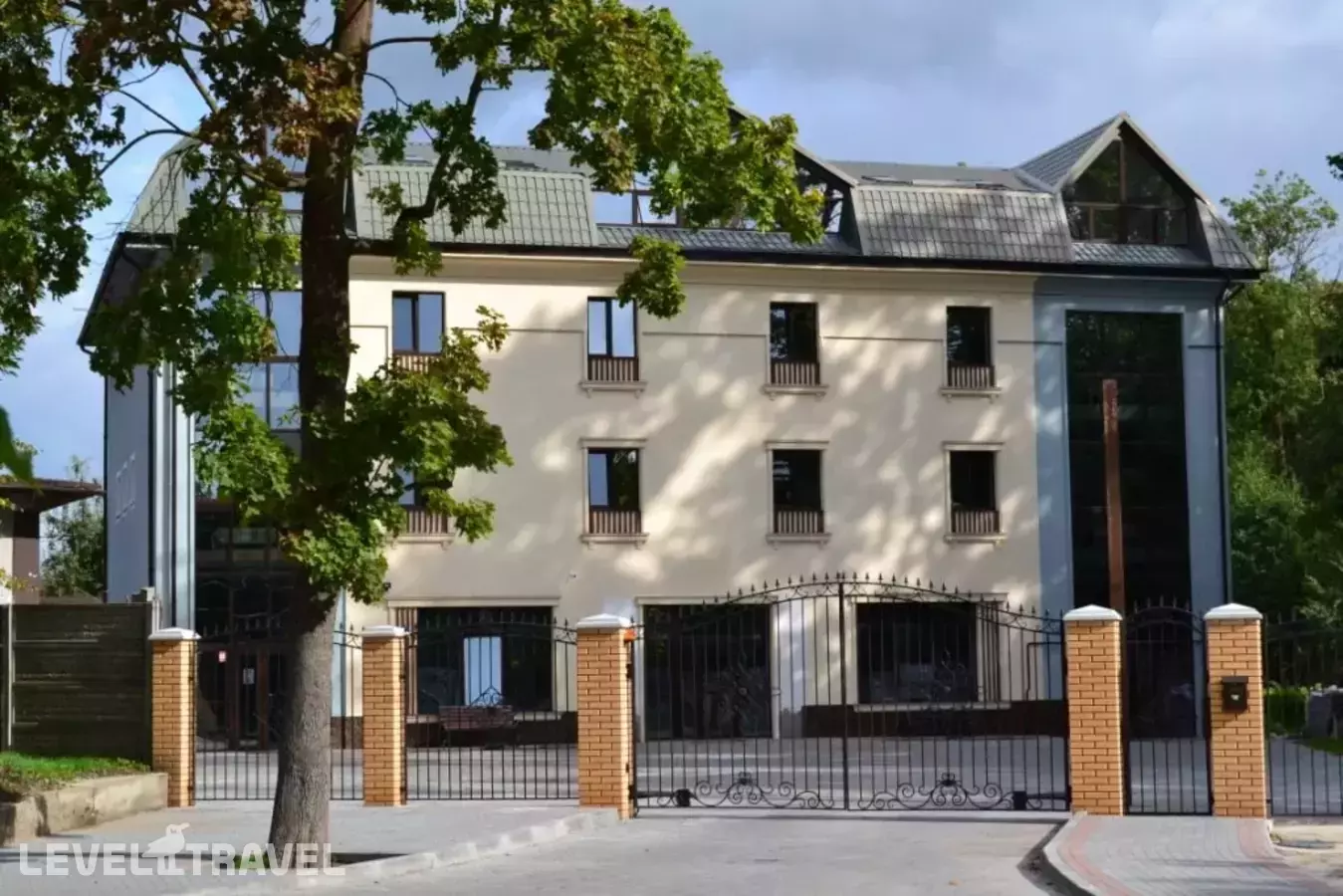 Гостиница Парк Отель на Аллее Смелых