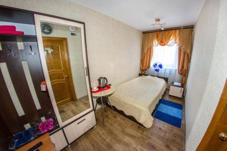 Отель Кармен