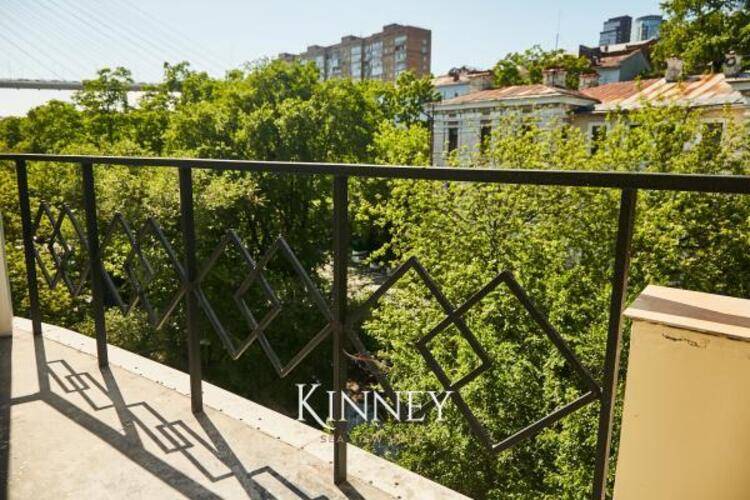 Kinney sea view hotel (Кинни)