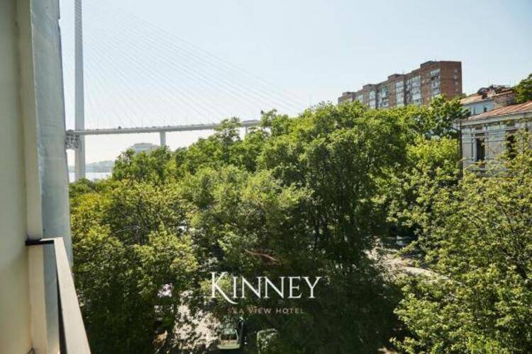 Kinney sea view hotel (Кинни)