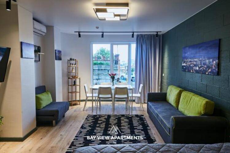 Bay View apartment