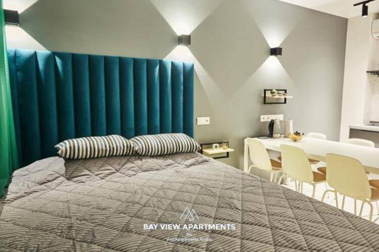 Bay View apartment