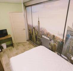 $item['hotel']['name']