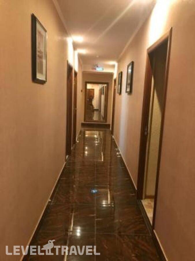 Изображение отеля 8