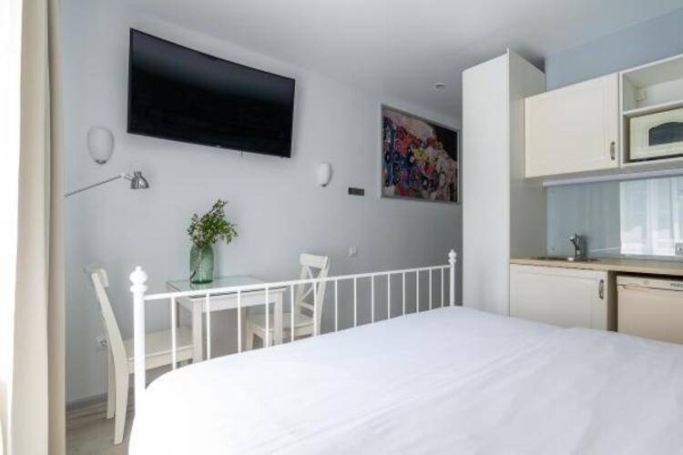 Panorama Apartments (Панорама Апартментс)
