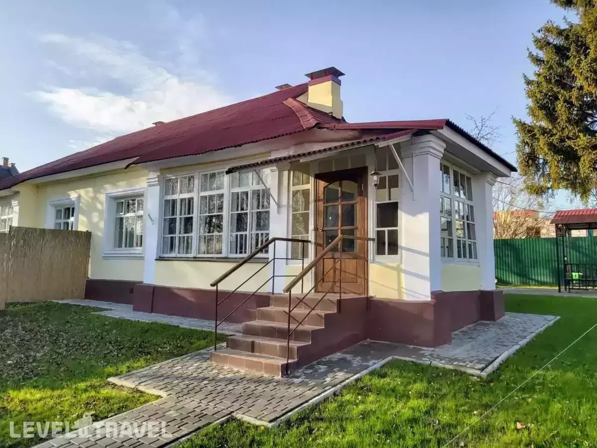 Дом у Коломенского Кремля