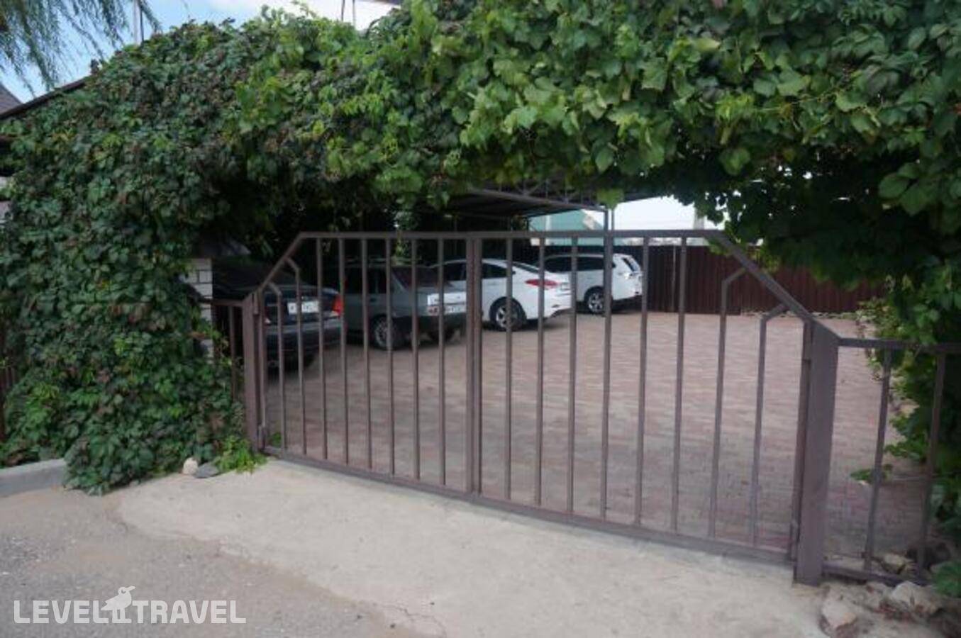 фотографии отеля Гостевой дом B&B в Россия(Астрахань) - фото №6