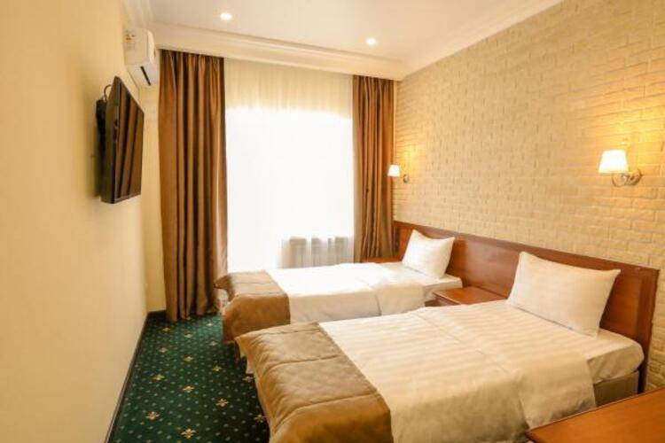 Royal Park Hotel