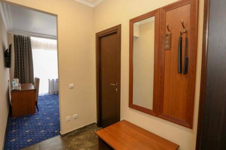 Royal Park Hotel