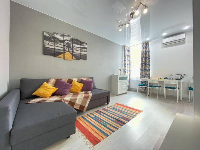 KvartHotel на Савушкина 6Ж