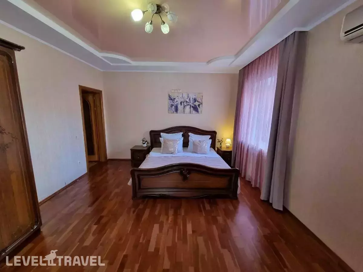 Уютный дом на улице Бориса Алексеева