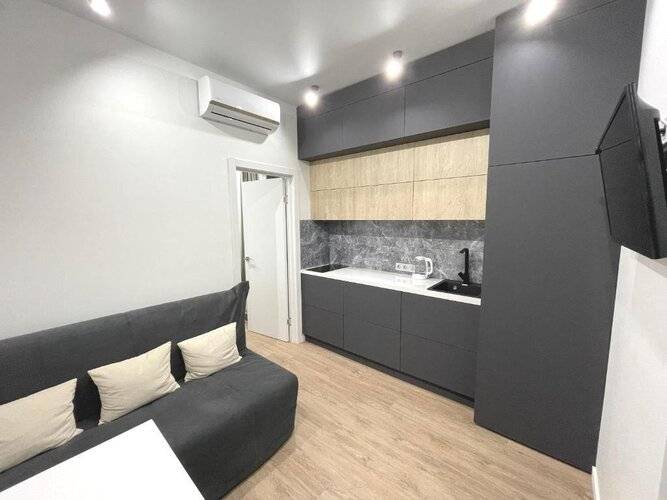 Leont ApartHotel (Леонт АпартОтель)