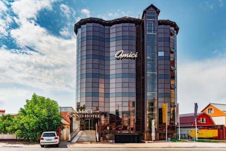 Амичи Гранд Отель 4★, Краснодар