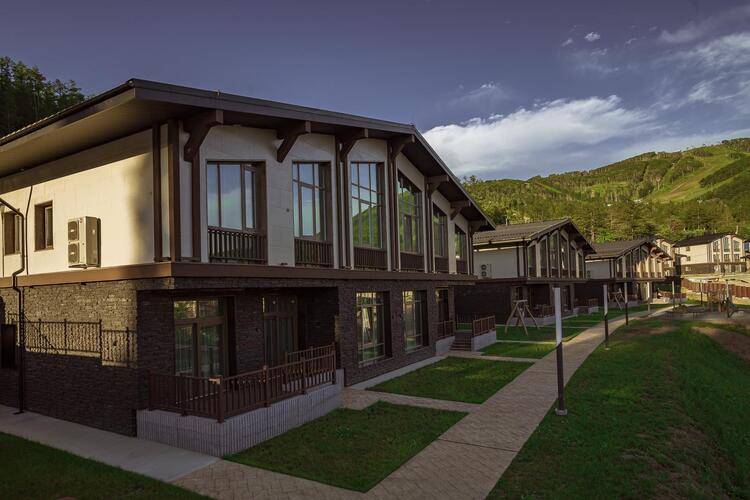 SUNRISE HILL apart hotel (Санрайз хилл)
