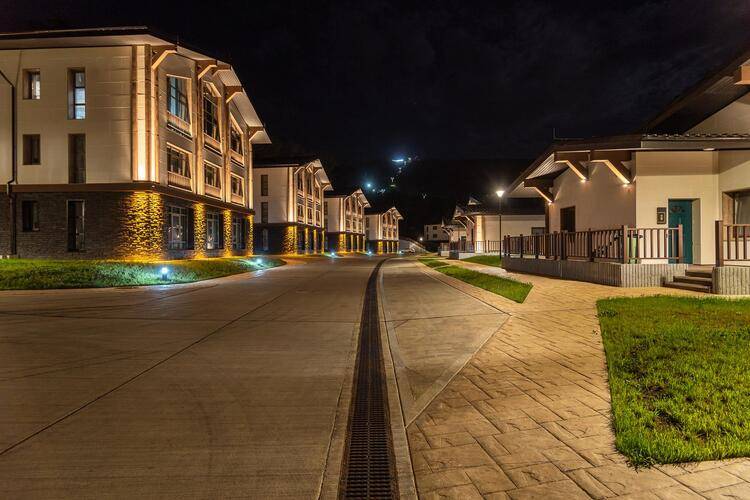 SUNRISE HILL apart hotel (Санрайз хилл)