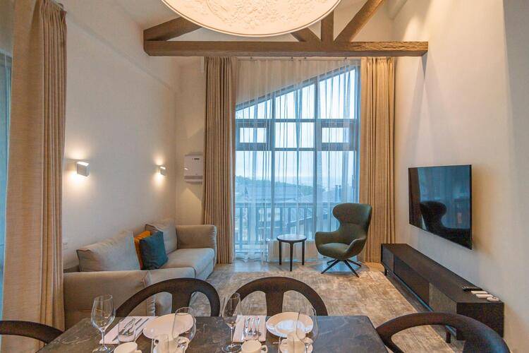 SUNRISE HILL apart hotel (Санрайз хилл)
