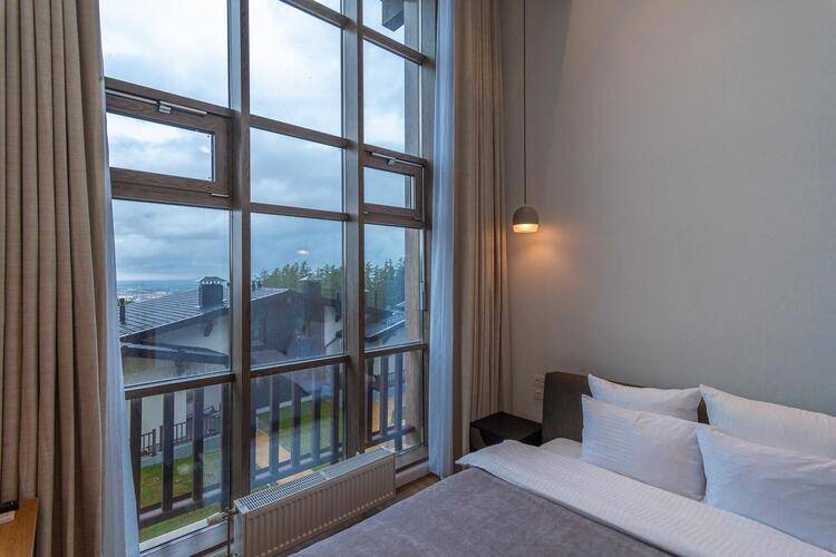 SUNRISE HILL apart hotel (Санрайз хилл)