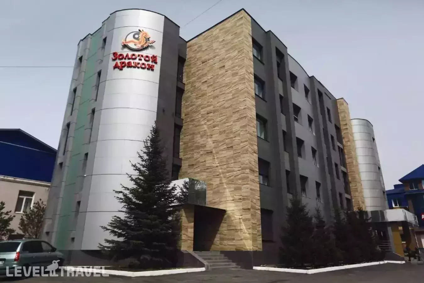 Отель Золотой дракон
