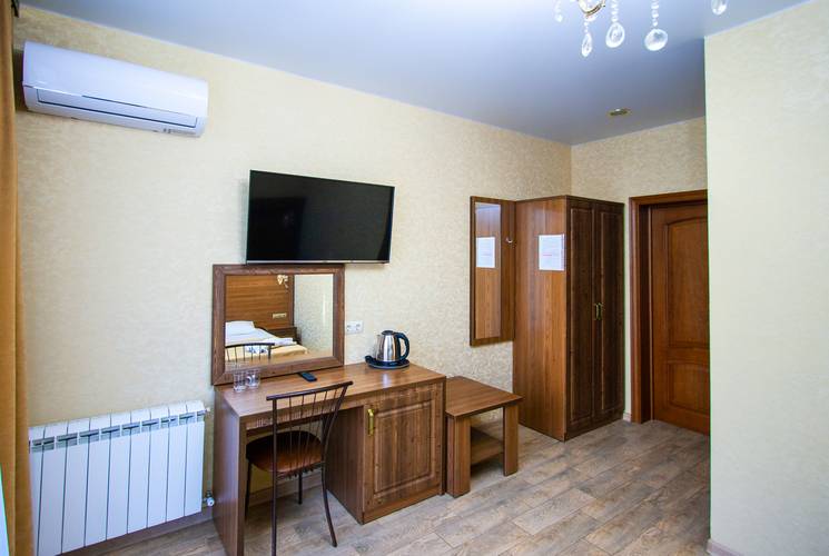 Отель Гриф