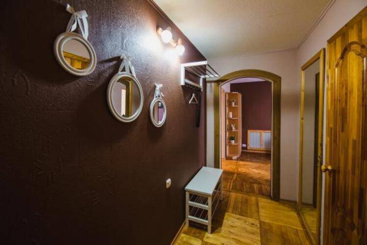 Home estate (Хоум эстэйт) на Карла Маркса 7А