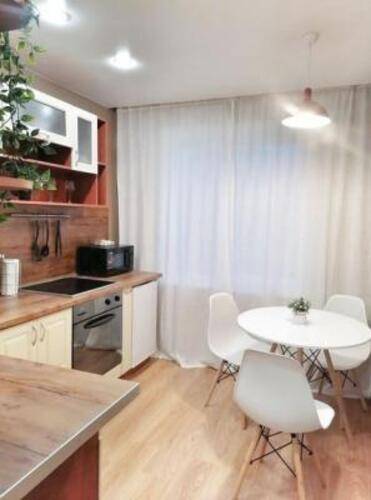 Home estate (Хоум эстэйт) на Карла Маркса 55