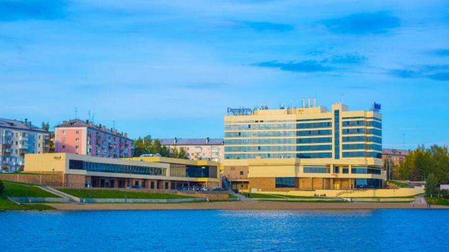 Demidov Plaza (Демидов Плаза)