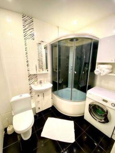 Home Hotel (Хоум Отель) на Притомском 7/5