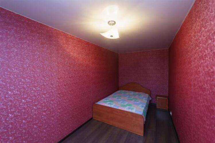 Home Hotel (Хоум Отель) на Притомском 7/5
