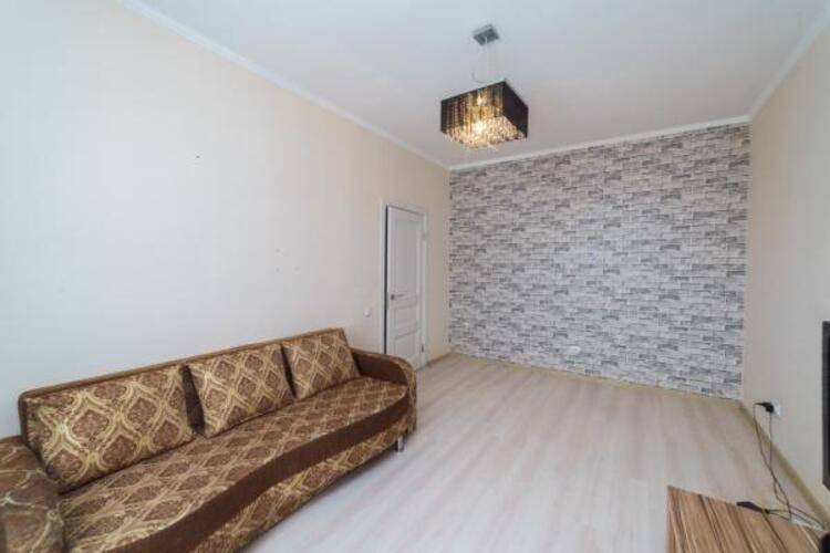 Home Hotel (Хоум Отель) на Притомском 7/5
