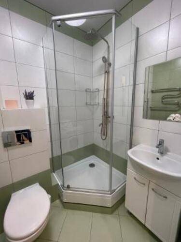 Home Hotel (Хоум Отель) на Притомском 7/5
