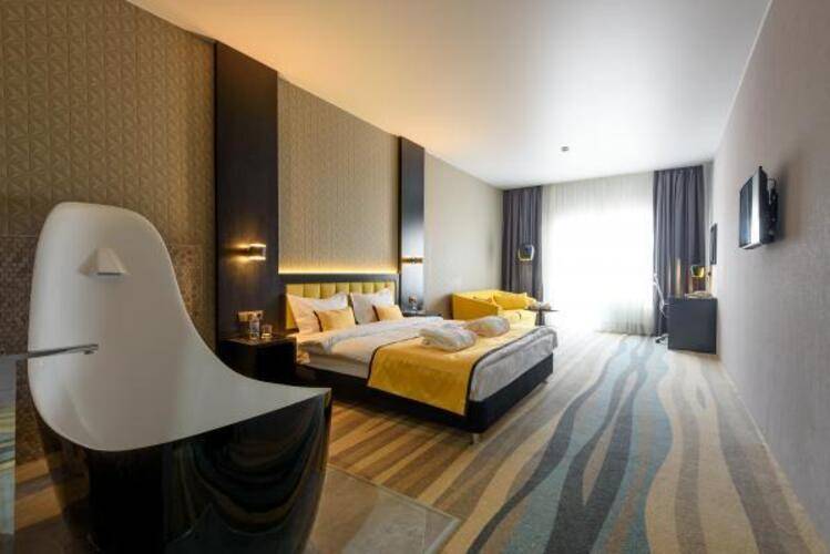 Grand Spa Hotel Avax (Авакс)