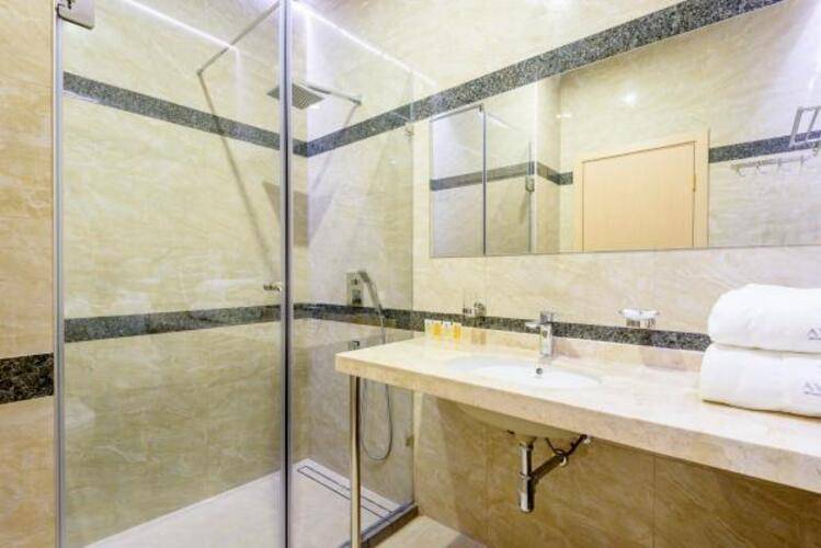 Grand Spa Hotel Avax (Авакс)