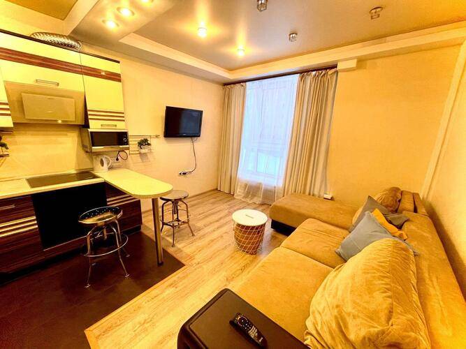 Home Hotel (Хоум Отель) на Сибиряков-Гвардейцев